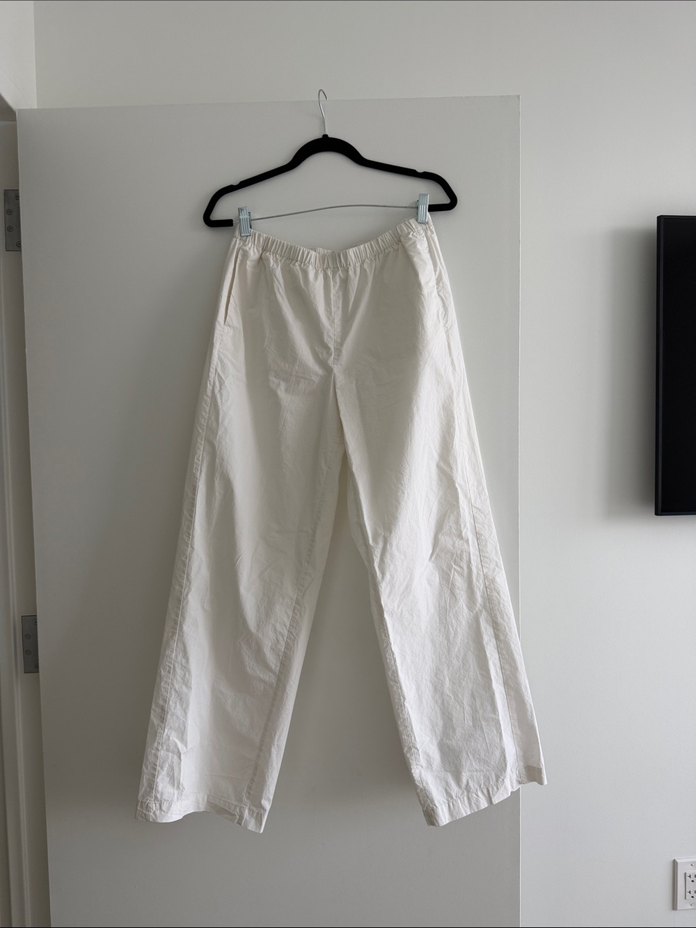 Women's White Elastic-Waist Wide-Leg Track Pants